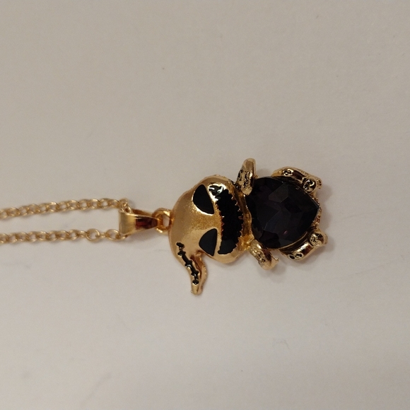 HP!! NWT Adorable Goth Gold Oogie Boogie Holding Purple Heart Necklace! - Picture 2 of 6